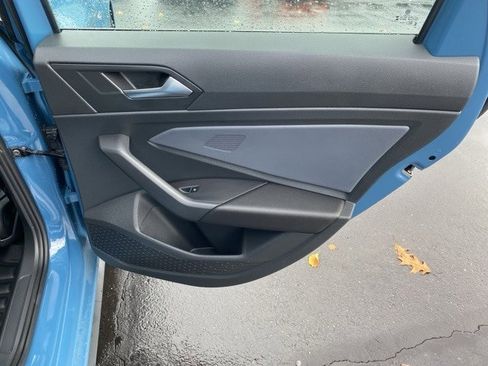 Used 2025 Volkswagen Jetta GLI Autobahn image 43