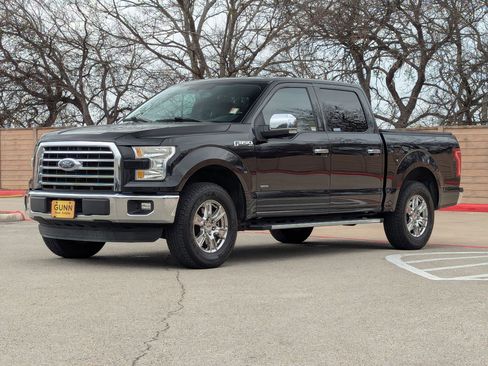 Used 2015 Ford F150 XLT w/ Equipment Group 301A Mid image 8