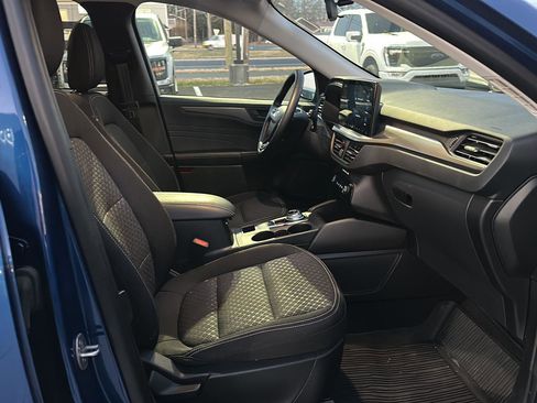 Used 2023 Ford Escape Active w/ Tech Pack #1 image 17