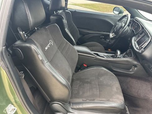 Used 2018 Dodge Challenger SRT Hellcat image 9
