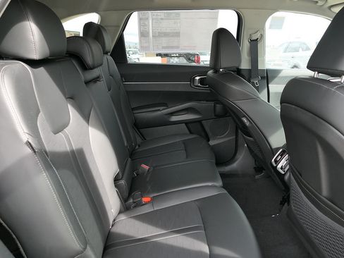 New 2026 Kia Sorento S FWD image 23