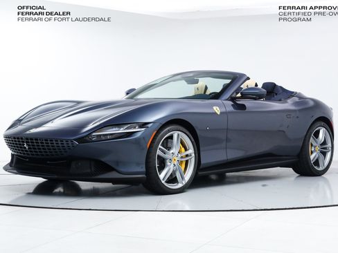 Certified 2025 Ferrari Roma Spider RWD image 1
