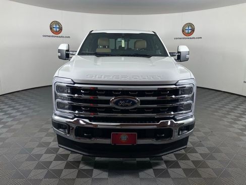 Used 2023 Ford F250 Lariat image 17