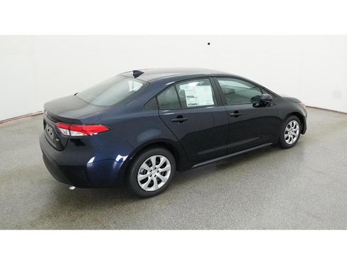 New 2026 Toyota Corolla LE image 9