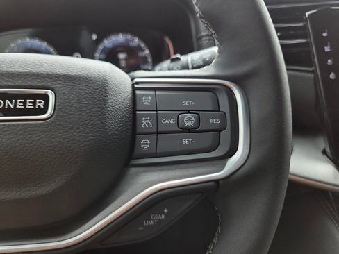 New 2026 Jeep Grand Wagoneer L 4WD image 49