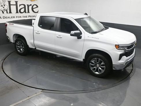 New 2026 Chevrolet Silverado 1500 LT AWD/4WD image 16