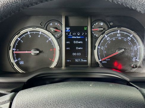 Used 2023 Toyota 4Runner TRD Off-Road Premium w/ Off Road Premium Plus Package AWD/4WD image 13