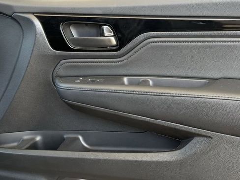 Used 2025 Honda Odyssey Touring image 30