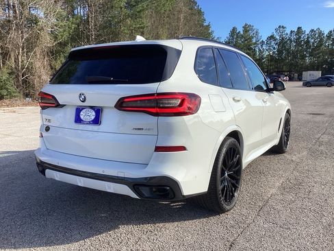 Used 2022 BMW X5 sDrive40i w/ M Sport Package image 5