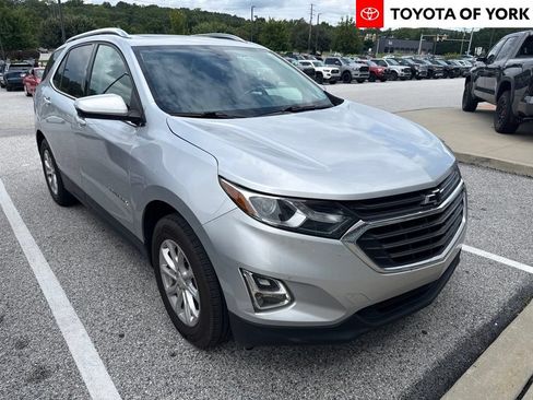 Used 2019 Chevrolet Equinox LT w/ Sun & Navigation Package AWD/4WD image 1