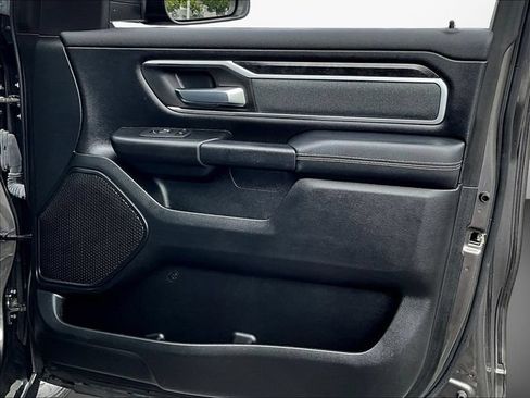 Used 2023 RAM 1500 Big Horn AWD/4WD image 30