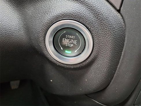 Used 2022 Chevrolet Silverado 1500 Custom Trail Boss w/ LPO, Dark Essentials Package image 18