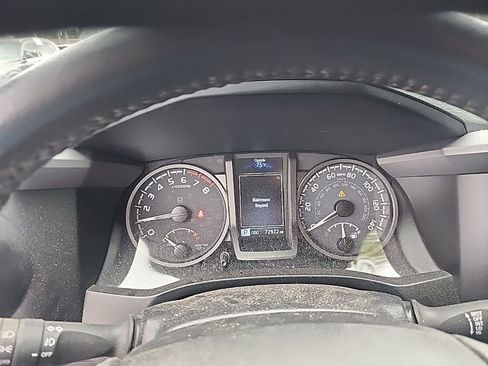 Used 2023 Toyota Tacoma TRD Pro AWD/4WD image 5