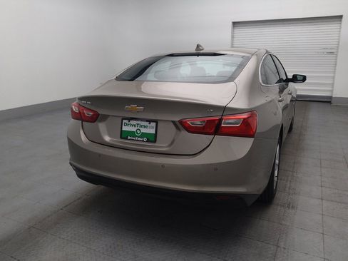 Used 2025 Chevrolet Malibu LT FWD image 7