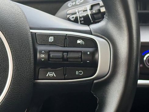 Used 2023 Kia Sportage EX FWD image 11