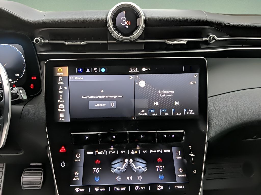 Used 2023 Maserati Grecale Modena AWD/4WD image 22