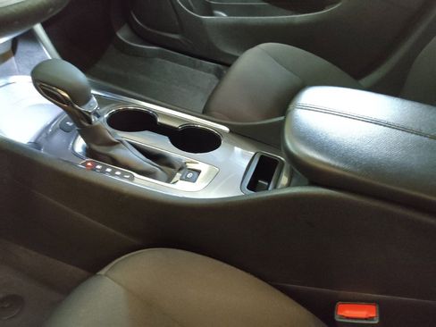 Used 2024 Chevrolet Malibu LT image 26