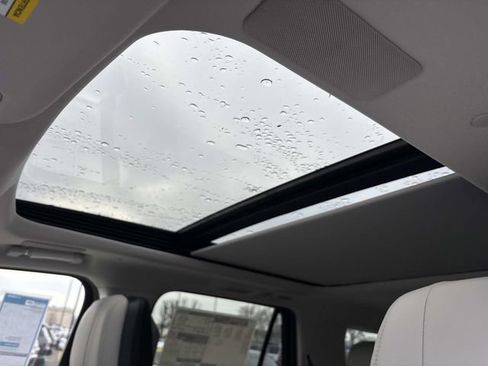 New 2026 Lincoln Navigator L Reserve w/ Jet Appearance Package image 23