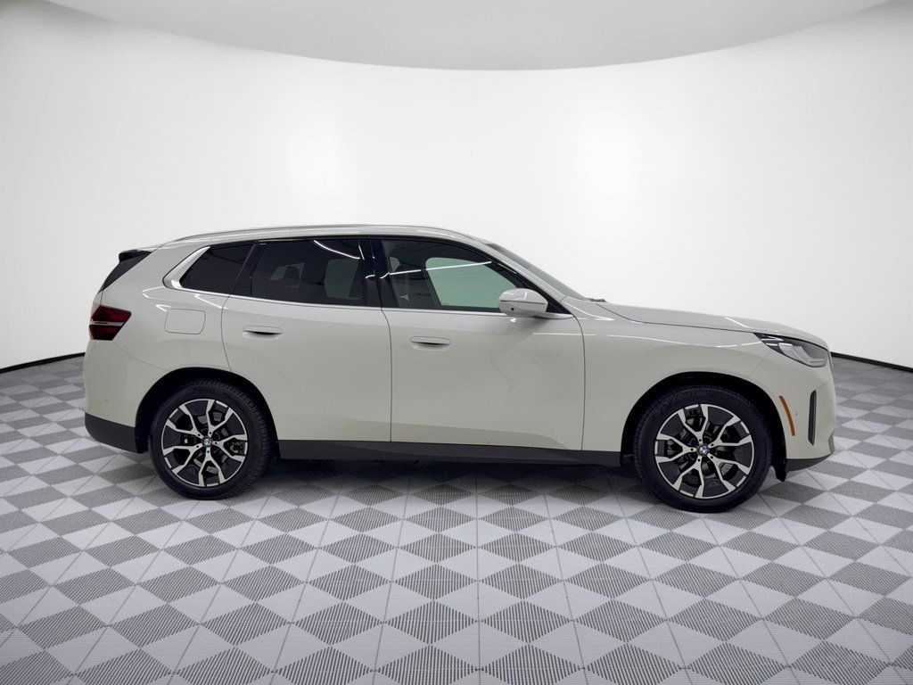 Used 2026 BMW X3 xDrive30i w/ Premium Package AWD/4WD image 8