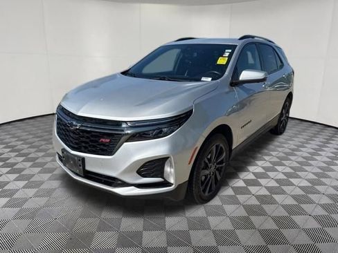 Used 2022 Chevrolet Equinox RS w/ Infotainment Package AWD/4WD image 11