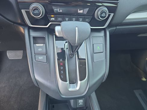 Used 2017 Honda CR-V LX image 19