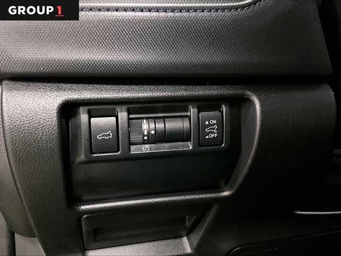 Used 2025 Subaru Forester Limited image 35