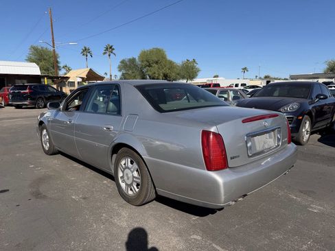 Used 2005 Cadillac De Ville image 4