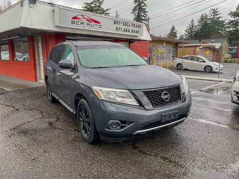 Used 2014 Nissan Pathfinder S FWD image 4