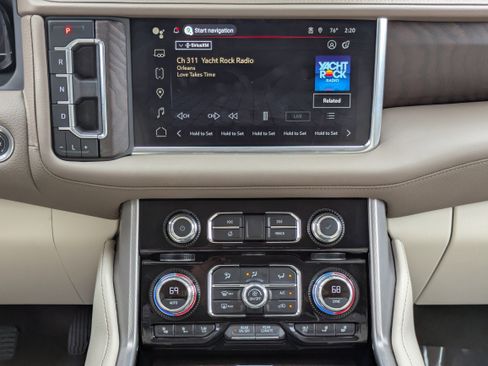 Used 2024 GMC Yukon Denali w/ LPO, Floor Liner Package image 5