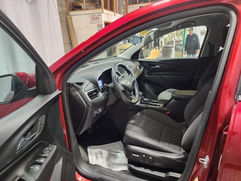Used 2022 Chevrolet Equinox LT image 7