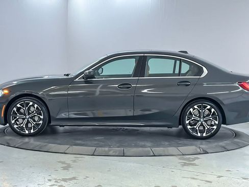 Used 2026 BMW 330i xDrive Sedan w/ Premium Package AWD/4WD image 5