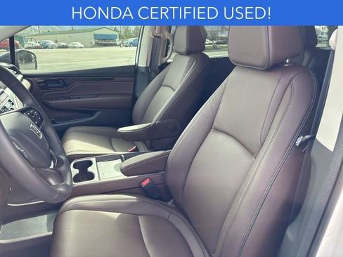 Used 2026 Honda Odyssey Touring image 11