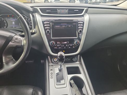 Used 2019 Nissan Murano SL image 20