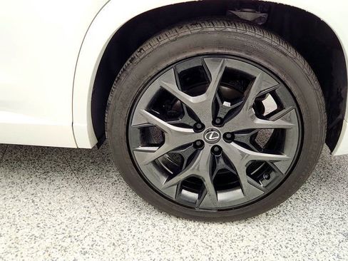 Used 2024 Lexus TX 500h AWD w/ Technology Package image 9