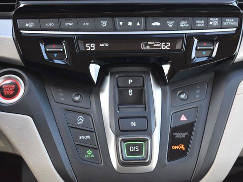 Certified 2025 Honda Odyssey EX-L image 10