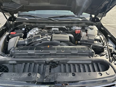 Used 2025 GMC Sierra 2500 Denali Ultimate image 35