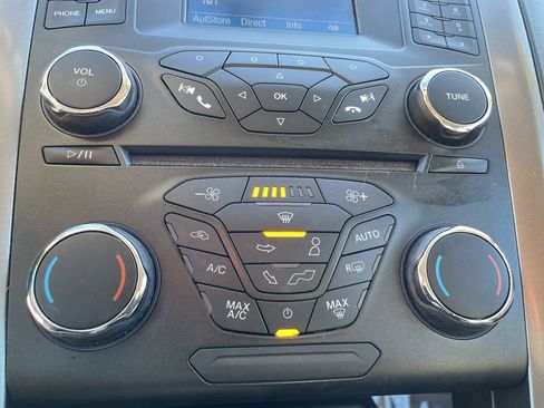 Used 2018 Ford Fusion S image 18