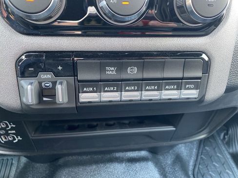 New 2025 RAM 3500 Tradesman w/ Chrome Appearance Group image 29