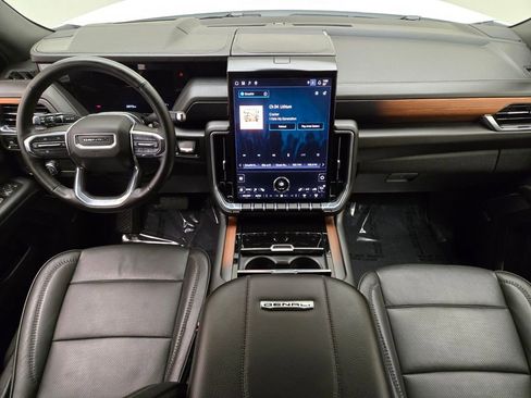 Used 2025 GMC Yukon XL Denali image 22