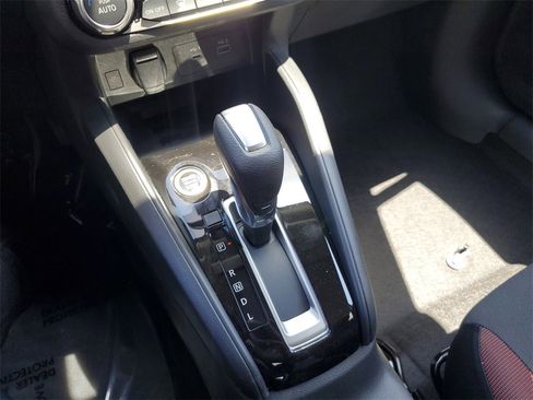 New 2025 Nissan Versa SR w/ Trunk Package image 11