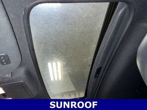 Used 2015 Lincoln Navigator 4WD image 27