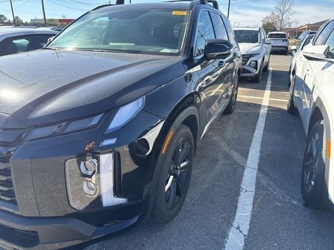 Used 2025 Hyundai Palisade XRT image 3