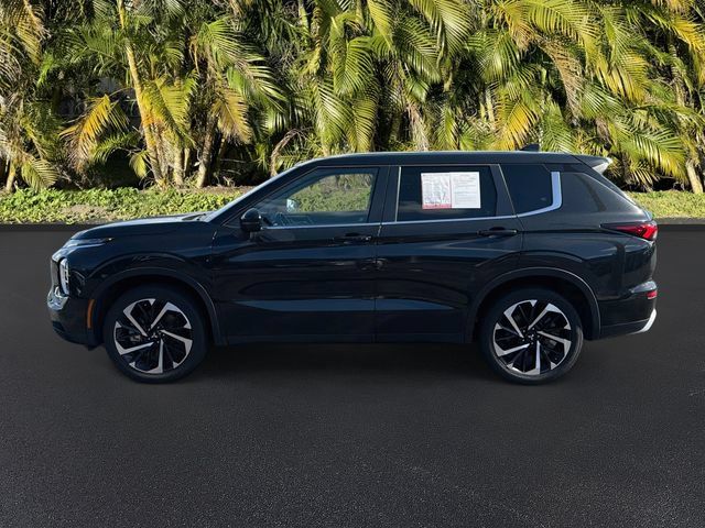 Used 2024 Mitsubishi Outlander SE FWD image 8