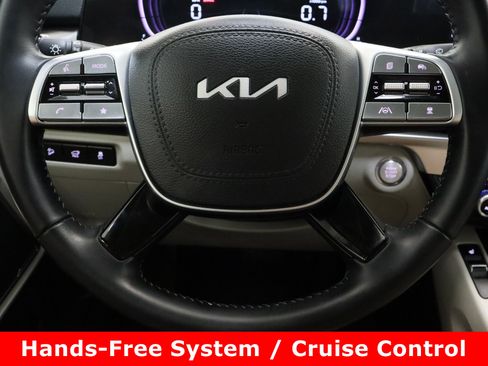 Used 2025 Kia Telluride S image 26