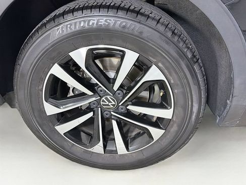 Used 2023 Volkswagen Tiguan S FWD image 33