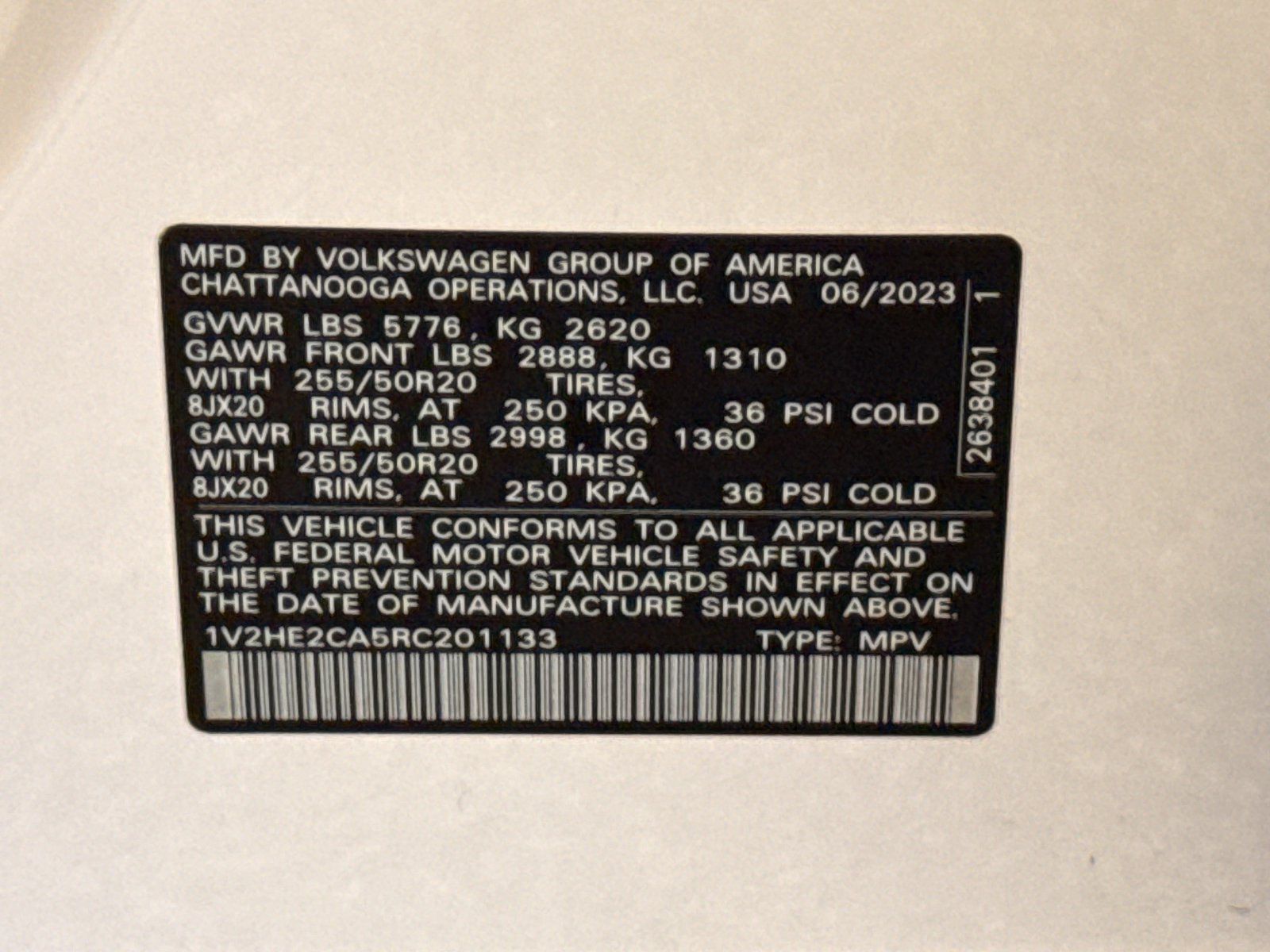 Certified 2024 Volkswagen Atlas Cross Sport SE AWD/4WD image 29