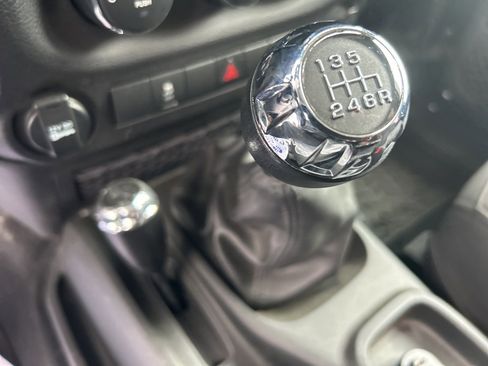 Certified 2018 Jeep Wrangler Sport image 6