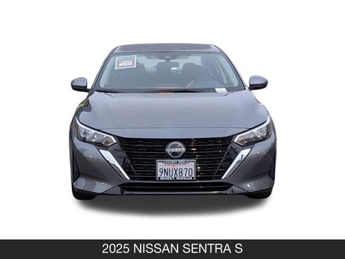 Used 2025 Nissan Sentra S image 5