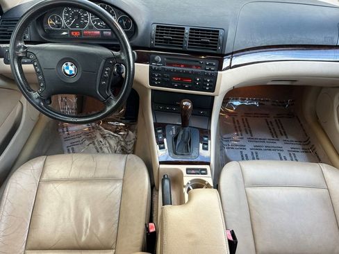 Used 2004 BMW 330i Sedan image 14