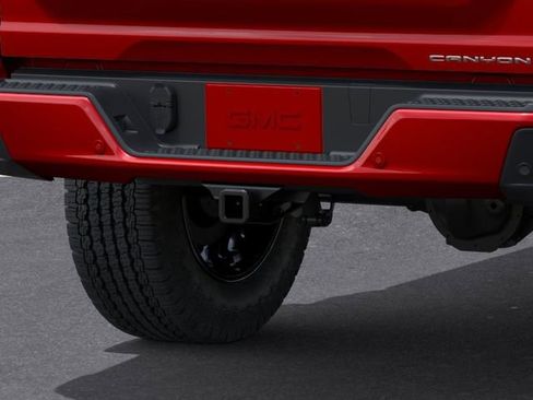 New 2026 GMC Canyon Denali AWD/4WD image 15